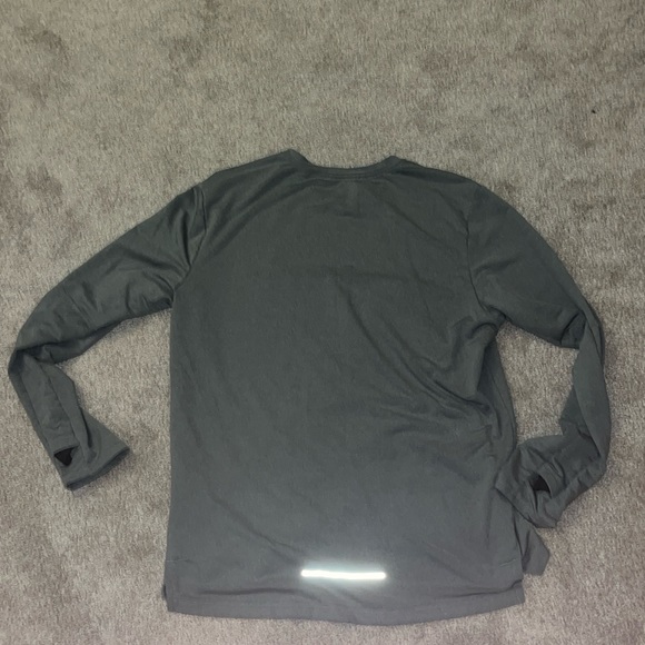 Nike thermal reflective running shirt - Picture 5 of 5